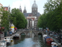 Amsterdam-Chiesa su Canale-Clicca x Ingrandirla